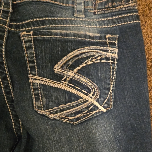 Like New Silver Women's Jeans - Picture 6 of 10